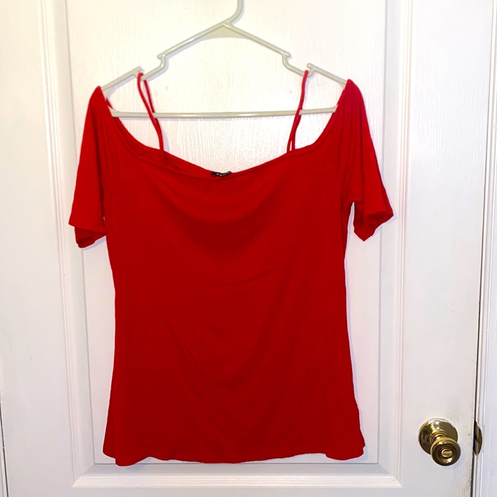 Soft rubbed off shoulder lipstick red top like new